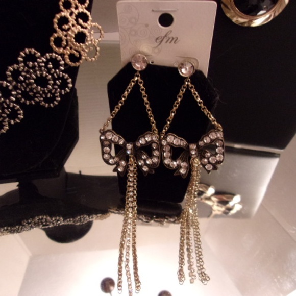 NWTS RETAIL $81 2 NECKLACES 4 EARRINGS ANDANTE EFM - Picture 5 of 8